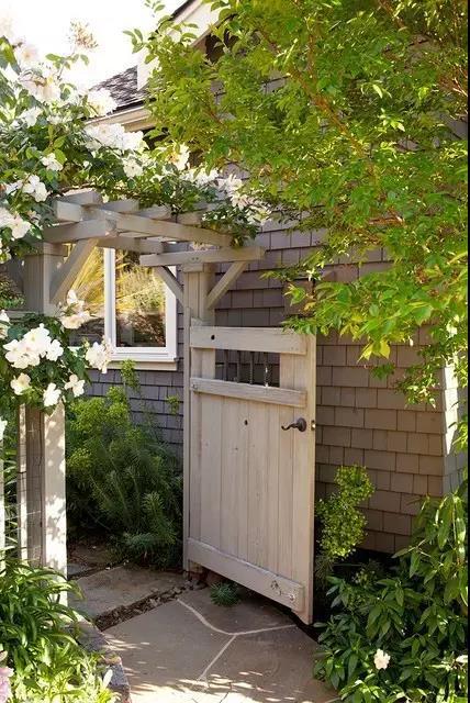 花园小院的门,你最喜欢哪个?