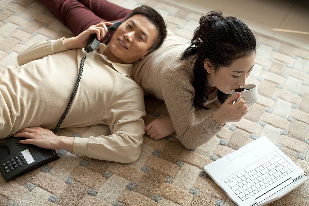 睡前這三個話題，會讓夫妻間的感情更好，婚姻更幸福