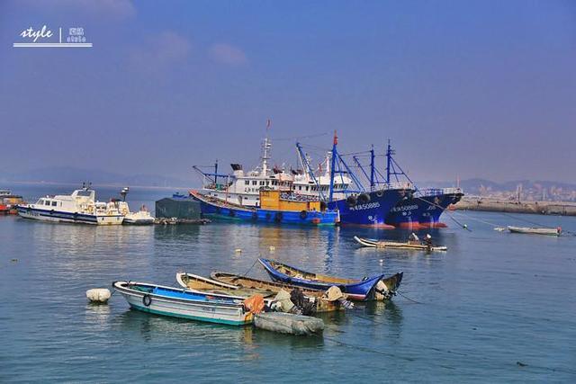 福建的一個小島，被譽為南國蓬萊，媲美鼓浪嶼