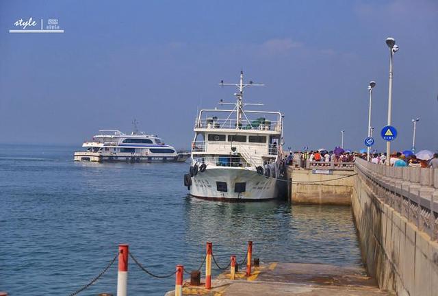 福建的一個小島，被譽為南國蓬萊，媲美鼓浪嶼